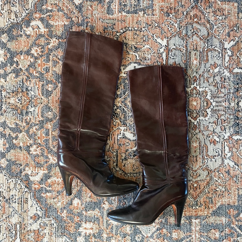 Italian Leather Heeled Boots 8.5M